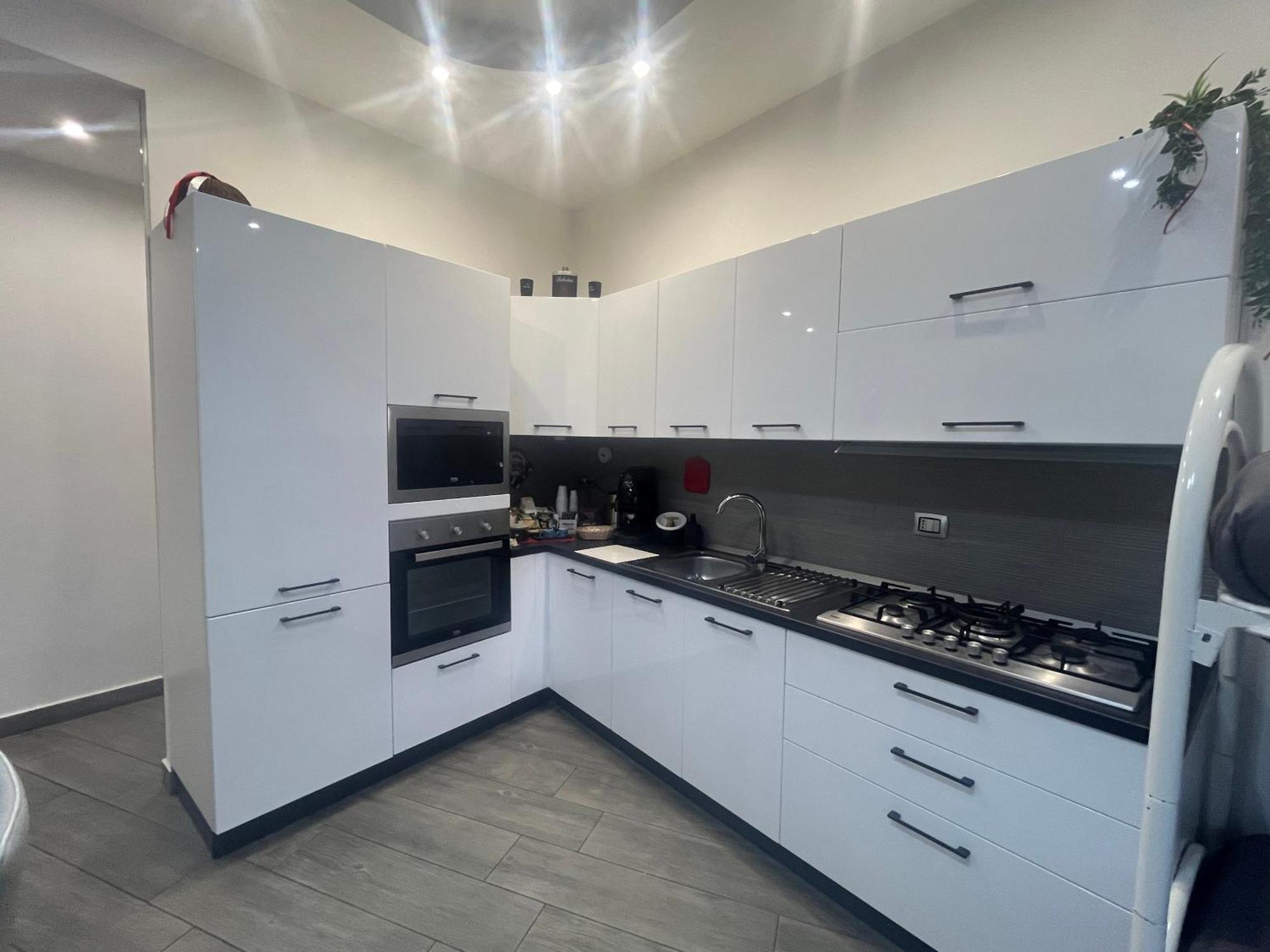 Holiday Home Un Posto Solare Napoli Ngoại thất bức ảnh